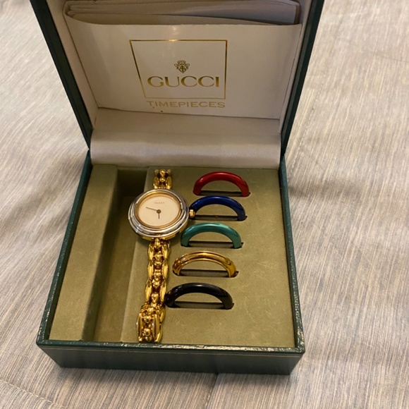 Women’s watch GUCCI AUTHENTIC - Picture 3 of 3